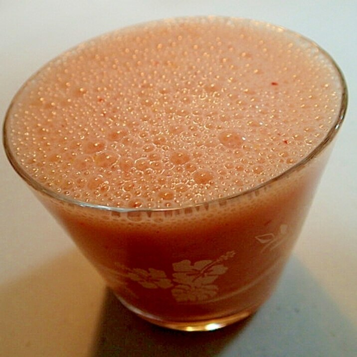 美的に　蜜柑と苺の乳酸菌ヨーグルトジュース